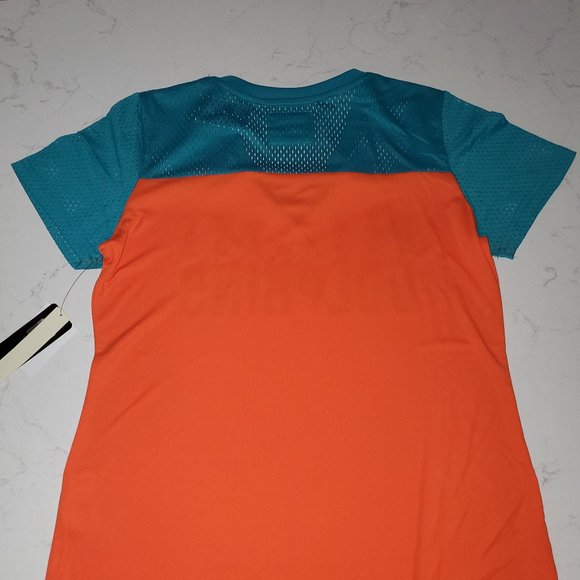 NWT NFL Miami Dolphins Officially Licensed Top Shirt for Ladies - Picture 7 of 7